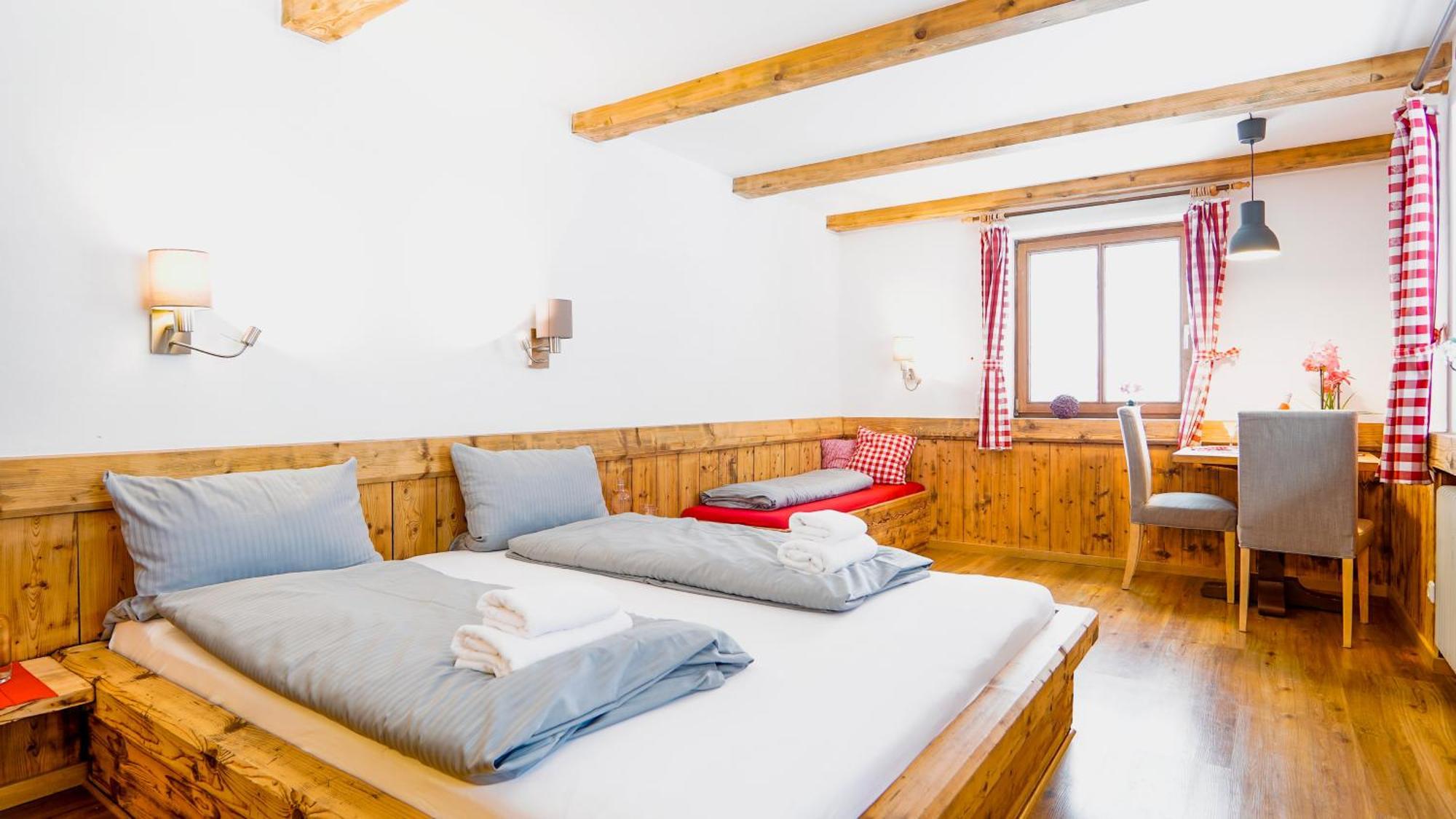 Landgasthof Zum Papyrer - Erholung Im Urlaubsgebiet Lenggries Ngoại thất bức ảnh