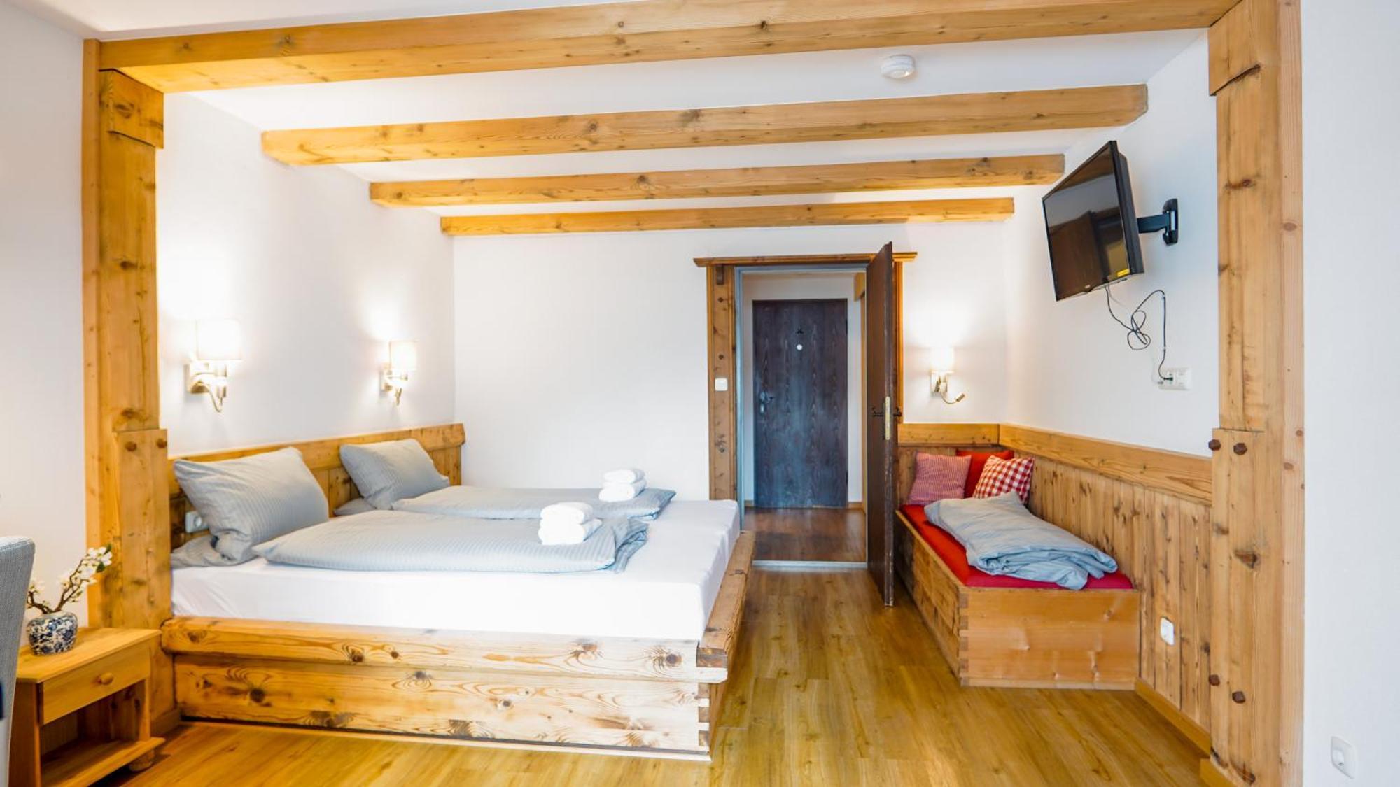 Landgasthof Zum Papyrer - Erholung Im Urlaubsgebiet Lenggries Ngoại thất bức ảnh